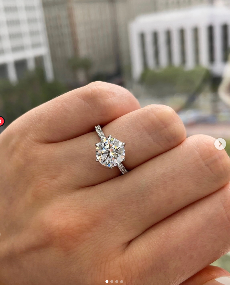 Round Diamond Pavé Diamond Engagement Ring